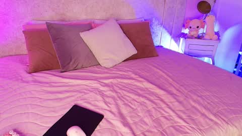 Vero  online show from 01.22.25