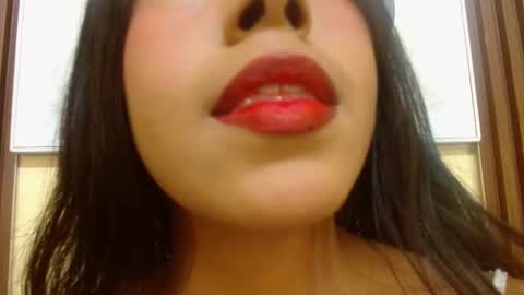 Snapshot of veronicarobles chatting on 09.19.25 Veronica Robles online show from 09.19.25