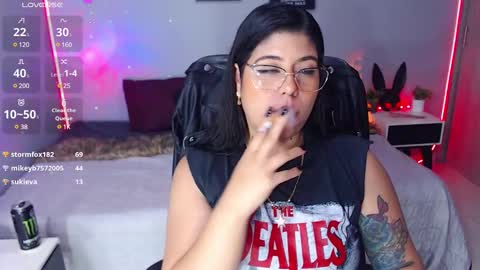 Miss Veronika online show from 02.08.25