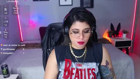 Miss Veronika online show from 02.22.25