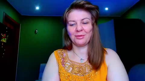 Snapshot of veronikawgold chatting on 05.14.26 VeronikawGold online show from 05.14.26