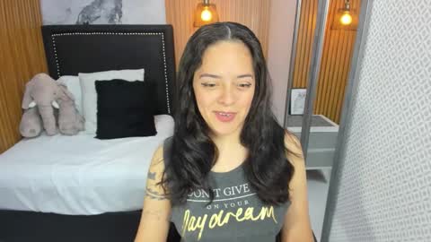 VEROS online show from 09.26.25