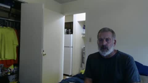 hairy man online show from 09.10.25