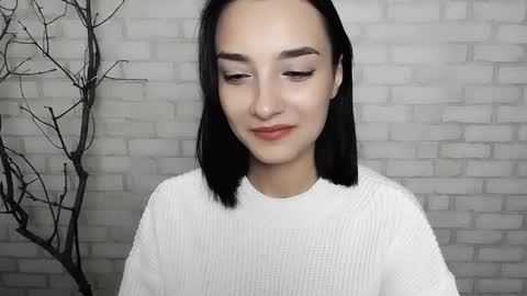 Snapshot of veryveryshygirl chatting on 12.09.24 Ana online show from 12.09.24