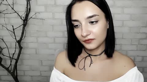 Snapshot of veryveryshygirl chatting on 12.15.24 Ana online show from 12.15.24