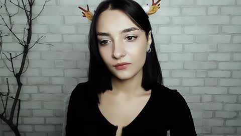 Snapshot of veryveryshygirl chatting on 12.24.24 Ana online show from 12.24.24