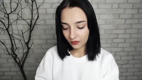 Snapshot of veryveryshygirl chatting on 01.01.25 Ana online show from 01.01.25