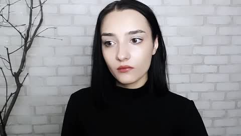 Snapshot of veryveryshygirl chatting on 01.02.25 Ana online show from 01.02.25