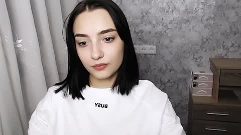 Snapshot of veryveryshygirl chatting on 01.09.25 Ana online show from 01.09.25