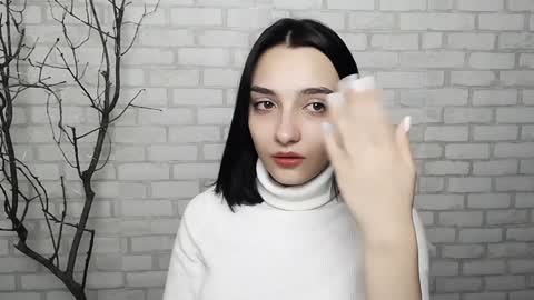 Snapshot of veryveryshygirl chatting on 01.16.25 Ana online show from 01.16.25