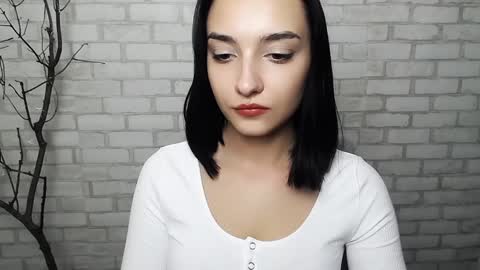 Snapshot of veryveryshygirl chatting on 01.23.25 Ana online show from 01.23.25