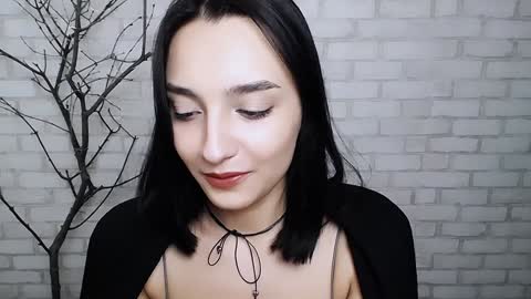 Snapshot of veryveryshygirl chatting on 01.31.25 Ana online show from 01.31.25