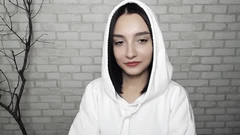 Snapshot of veryveryshygirl chatting on 02.06.25 Ana online show from 02.06.25