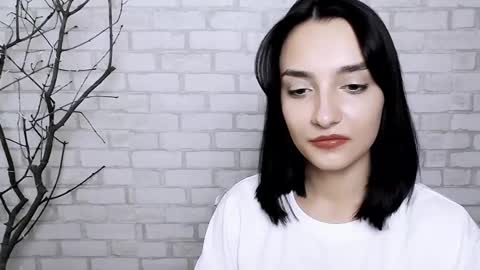 Snapshot of veryveryshygirl chatting on 03.06.25 Ana online show from 03.06.25