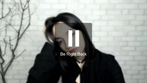 Snapshot of veryveryshygirl chatting on 03.10.25 Ana online show from 03.10.25