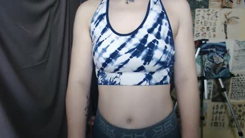 veryveryvery_shy online show from 01.17.25