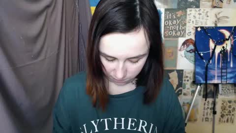 veryveryvery_shy online show from 02.18.25