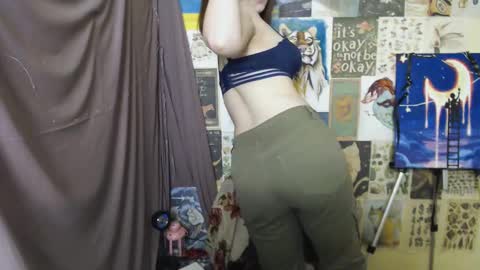 veryveryvery_shy online show from 03.06.25