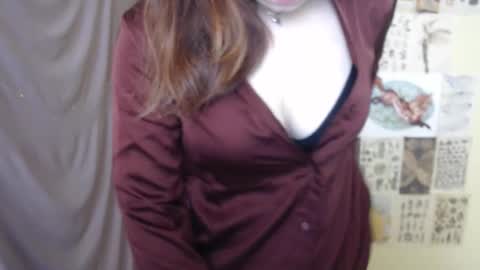 Snapshot of veryveryvery_shy chatting on 12.04.25 veryveryvery_shy online show from 12.04.25