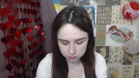 Snapshot of veryveryvery_shy chatting on 02.19.26 veryveryvery_shy online show from 02.19.26