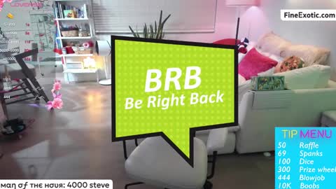 Snapshot of vesafine chatting on 03.12.25 vesafine online show from 03.12.25