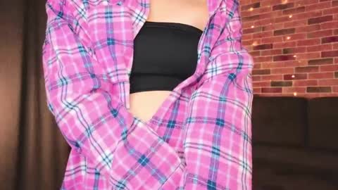 Amelia online show from 04.10.26