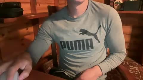 Snapshot of vexelgain chatting on 11.08.25 HendasWerout online show from 11.08.25