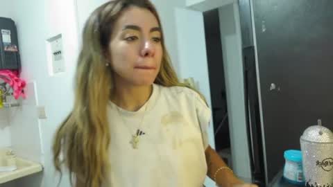 Sofa  online show from 04.18.26