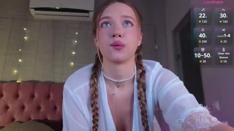 Alice  please dont forget to thumbs up me  online show from 03.24.26