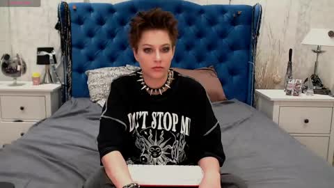 Via online show from 04.14.26