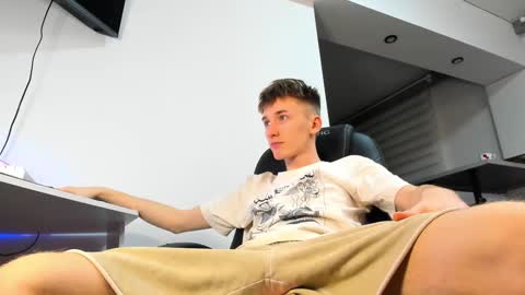 vibemygirl online show from 02.25.25