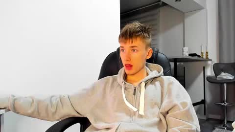 vibemygirl online show from 03.05.25