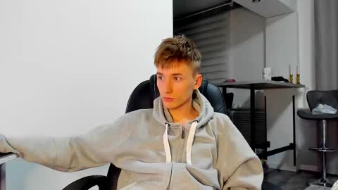 vibemygirl online show from 03.05.25