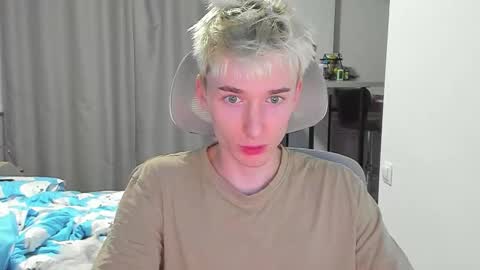 vibemygirl online show from 10.06.25