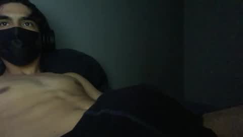 Snapshot of vicente24milf chatting on 09.24.25 vicente online show from 09.24.25