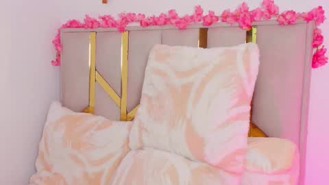 Sophie and Stan  online show from 10.21.25