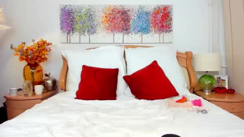 ViciousQueenu can call me Laura online show from 02.20.25