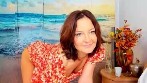 Snapshot of viciousqueen chatting on 06.13.26 ViciousQueenu can call me Laura online show from 06.13.26