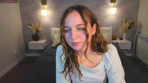 vicki_milles online show from 05.11.26