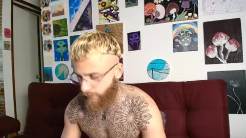 vickingcock7 online show from 10.14.25