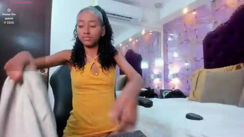Snapshot of vicky_castillo chatting on 07.12.26 Vicky Castillo online show from 07.12.26