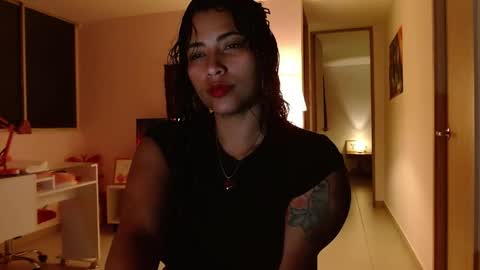 Snapshot of vicky_crazy chatting on 04.27.26 Vicky online show from 04.27.26