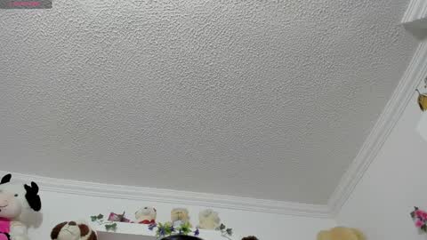  Vicky Flores  online show from 04.06.26