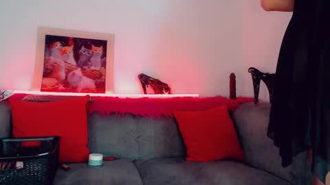 vicky_gill_ online show from 09.17.25