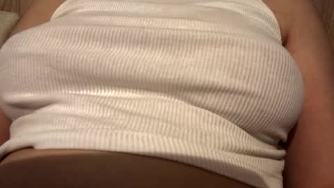 Snapshot of vicky_greyy chatting on 01.24.25 Vicky online show from 01.24.25