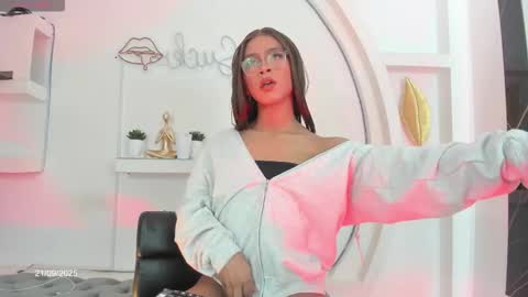 vicky_hottman online show from 09.24.25