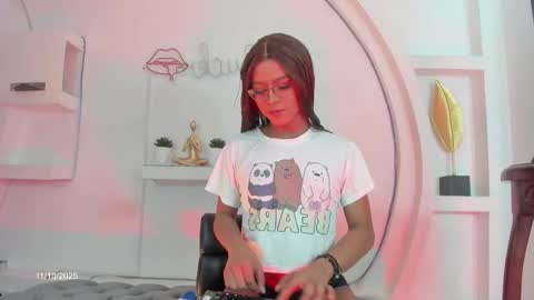 vicky_hottman online show from 10.12.25