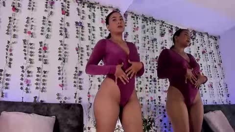 Snapshot of vicky_ruiz1 chatting on 02.15.25 Vicky online show from 02.15.25