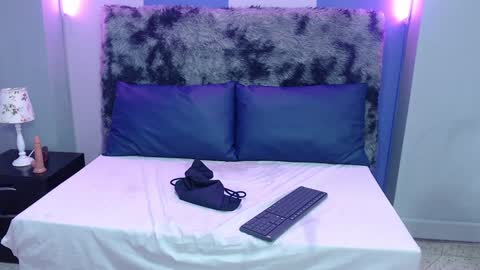 Vicky online show from 01.29.25