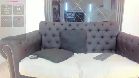 Vicky online show from 01.11.26